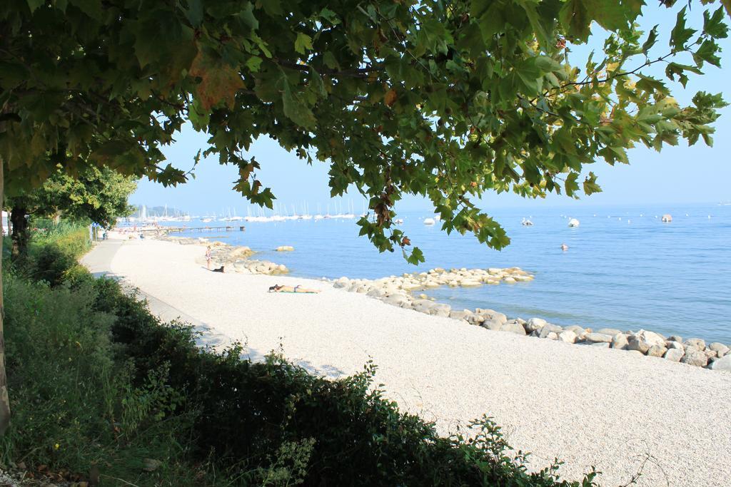 Camping Piantelle Moniga del Garda Exteriör bild