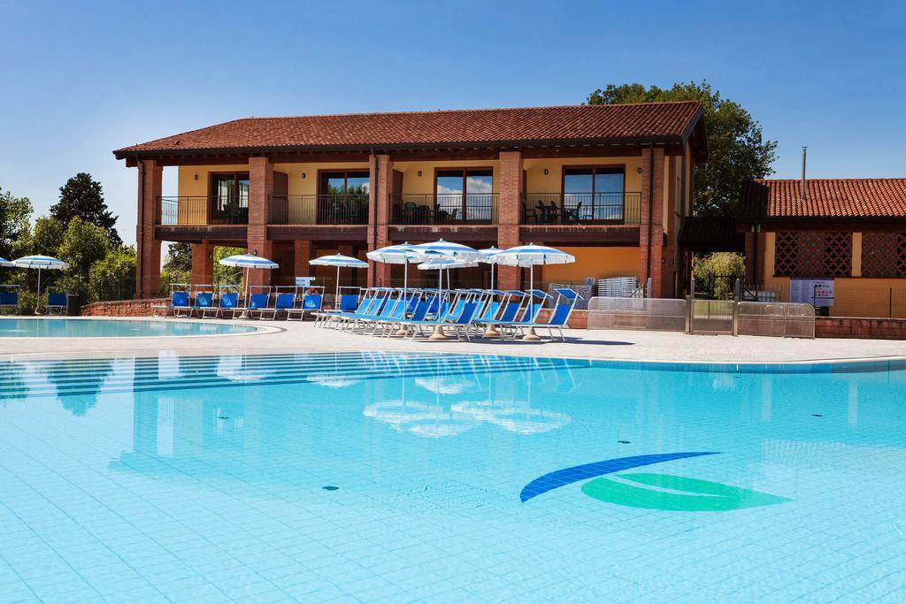 Camping Piantelle Moniga del Garda Exteriör bild