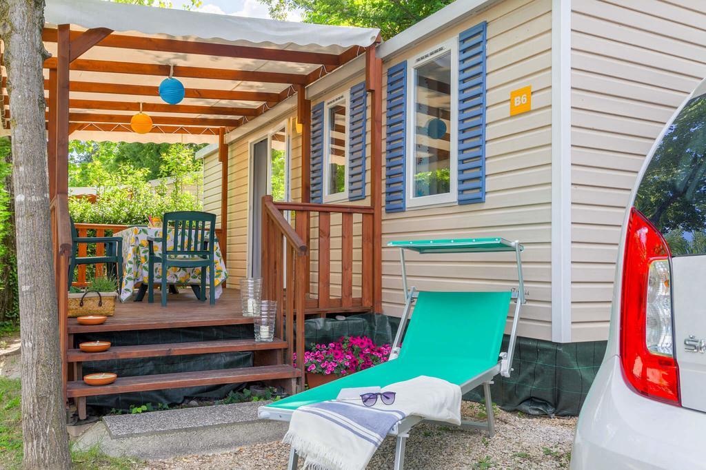Camping Piantelle Moniga del Garda Exteriör bild