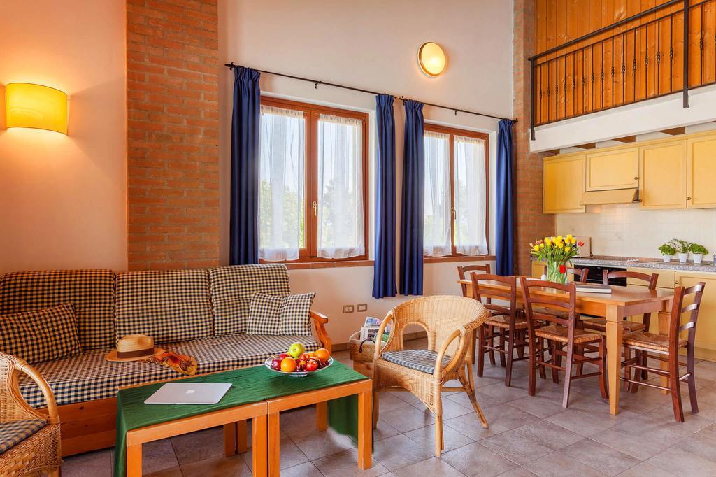 Camping Piantelle Moniga del Garda Exteriör bild